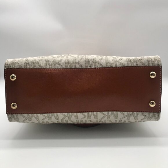 Michael Kors Brown & Vanilla Hamilton Large Tote - Picture 5 of 12